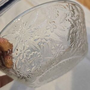 Indiana Glass PINEAPPLE & FLORAL Clear Salad Bowl